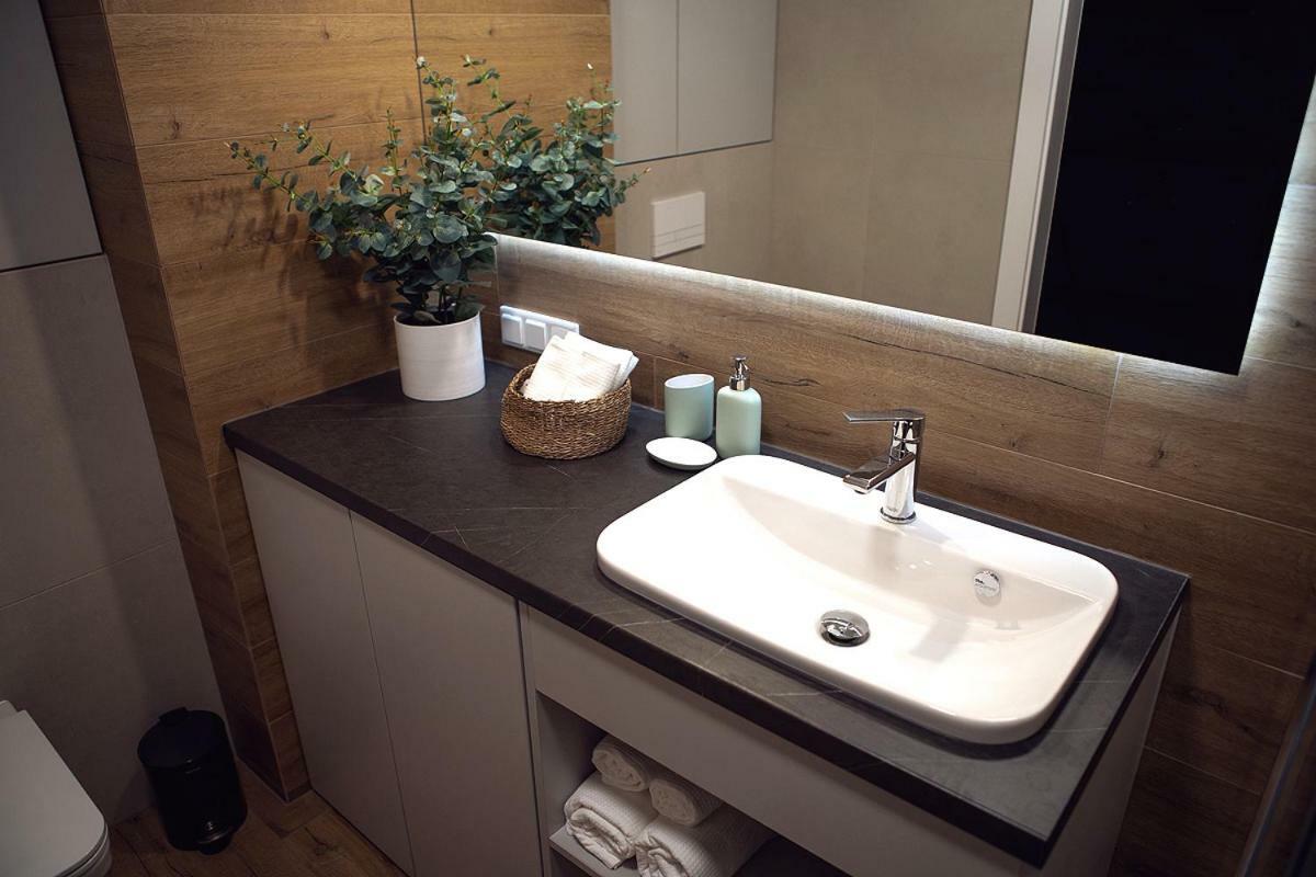Concept One Apartment Krasków Εξωτερικό φωτογραφία